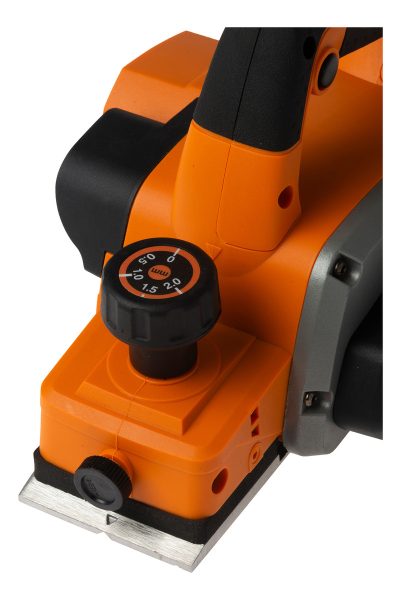 Lusqtoff Cepillo Eléctrico 620w - 82mm Cel620-8 - Imagen 2