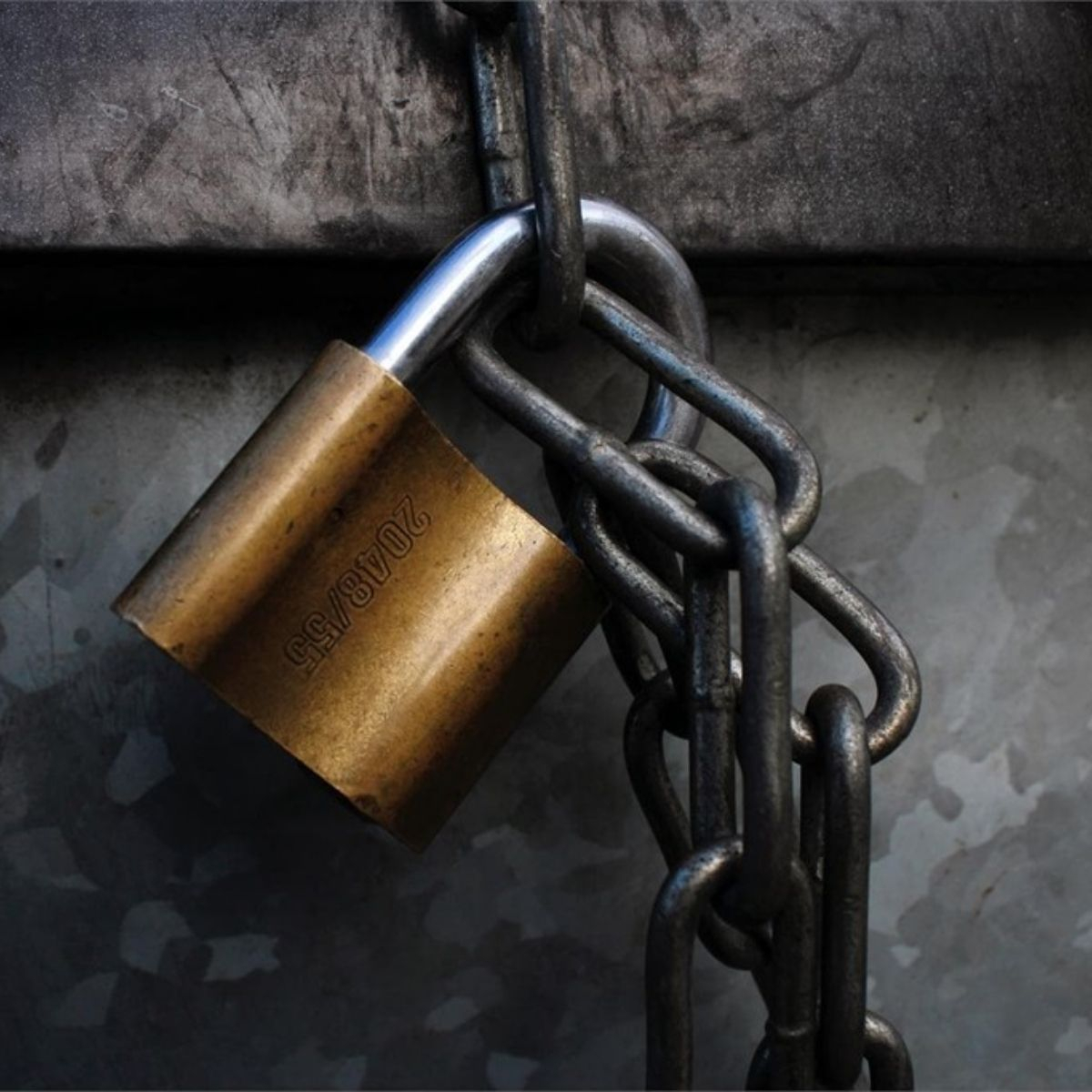 Candado De Bronce Laton De 30mm Con 3 Llaves Jadever Color Dorado Oscuro - Imagen 3